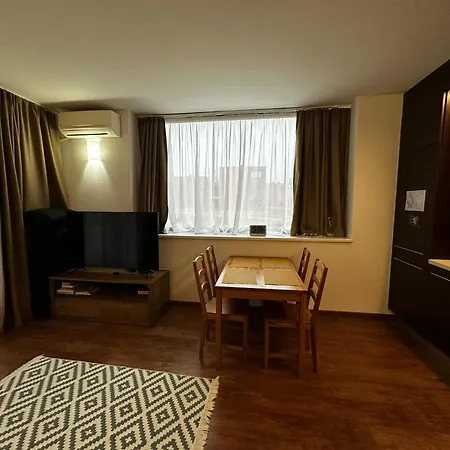 Bl Yacht Club Art B2